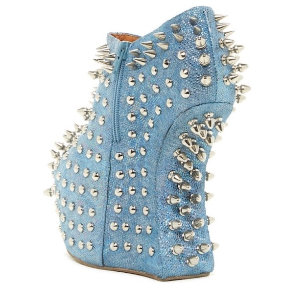Jeffrey Campbell Shoes - New Jeffrey campbell blue spike heels never worn